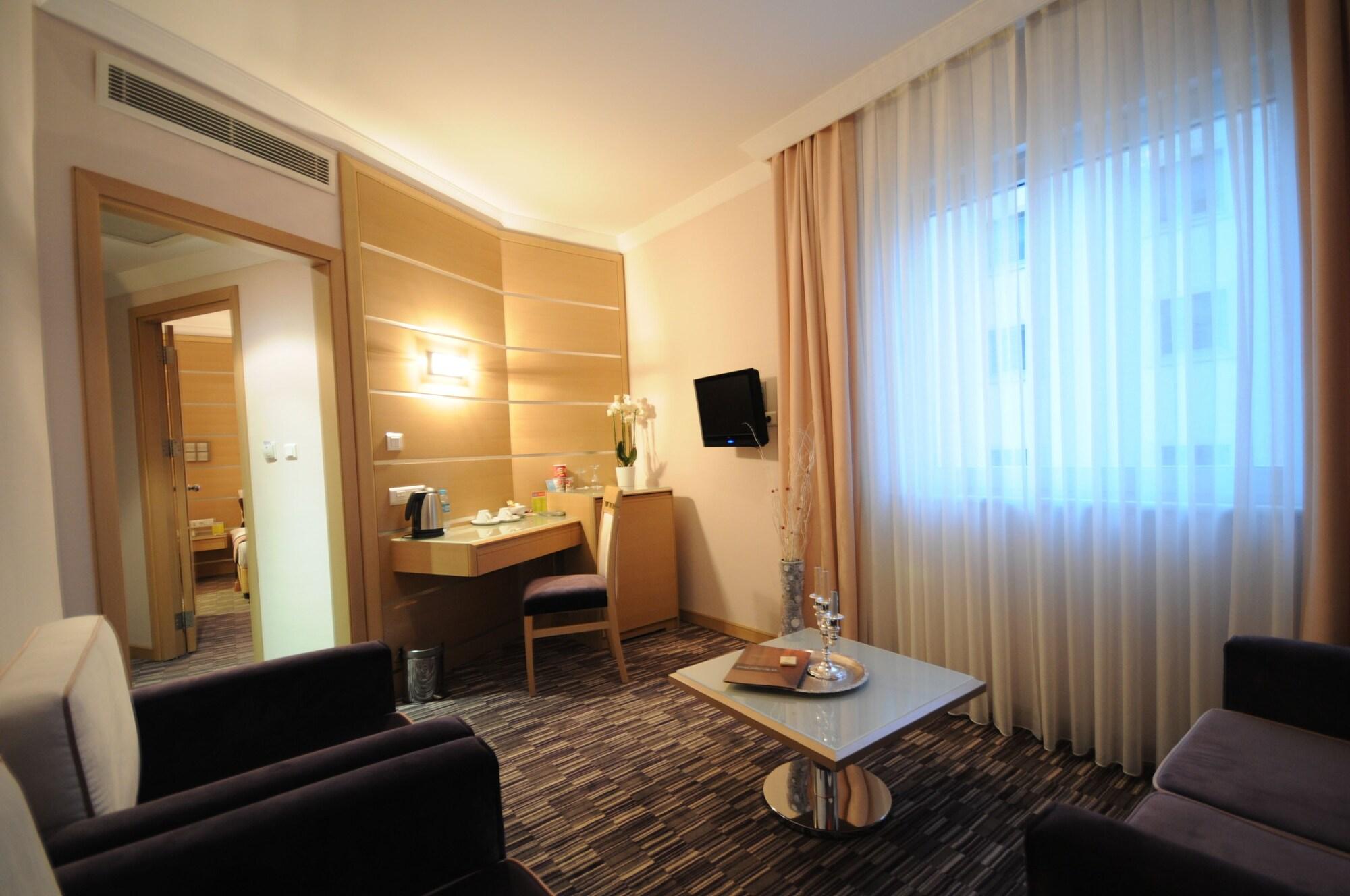 Sv Business Hotel Taksim Стамбул Экстерьер фото